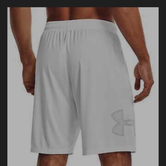 Under Armour Mens Shorts 5XL - Picture 2 of 5